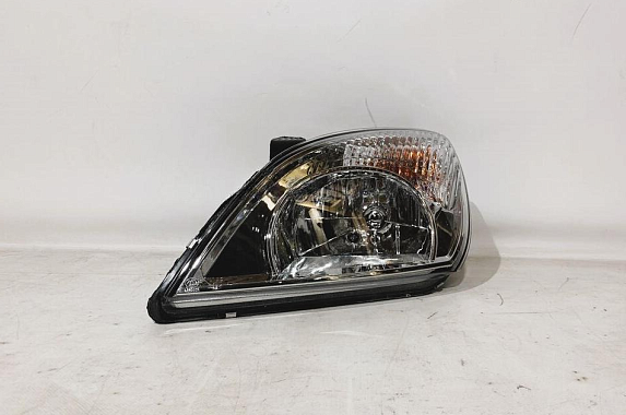 Фара левая с электрическим корректором Chery Tiggo (T11) 2005-2013 (CHERY)